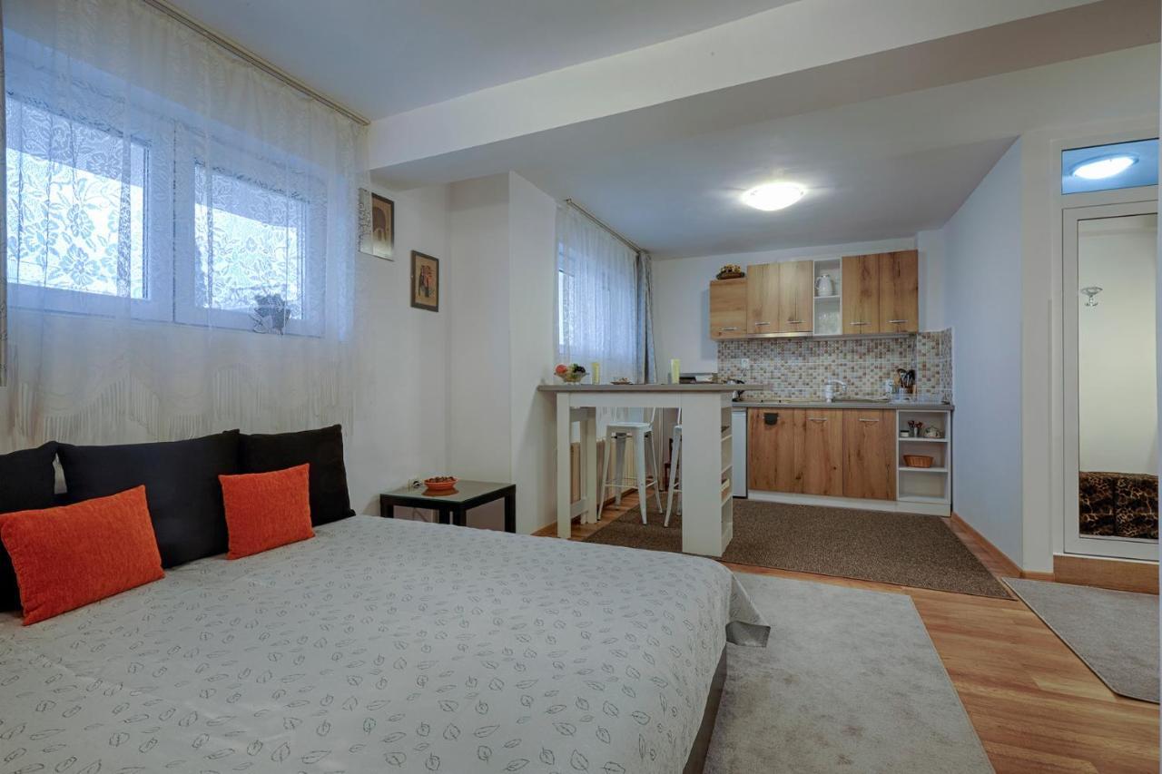 Kabakum Apartments Alen Mak Golden Sands Esterno foto