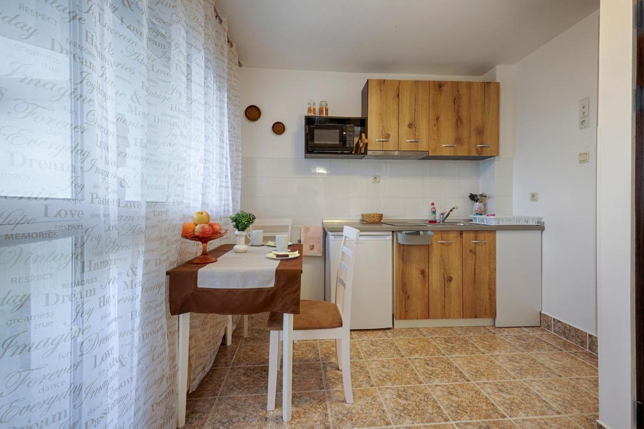 Kabakum Apartments Alen Mak Golden Sands Esterno foto